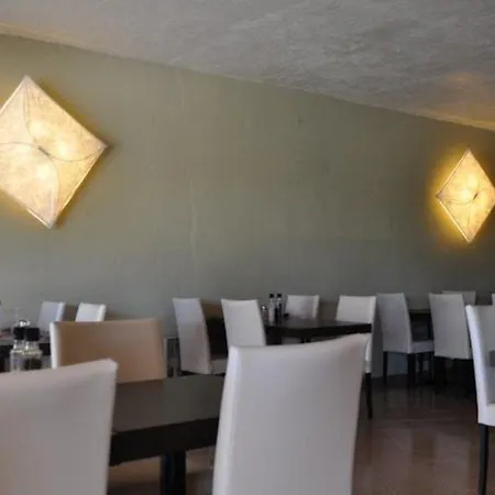 Hotel Restaurant L'Incudine 2*